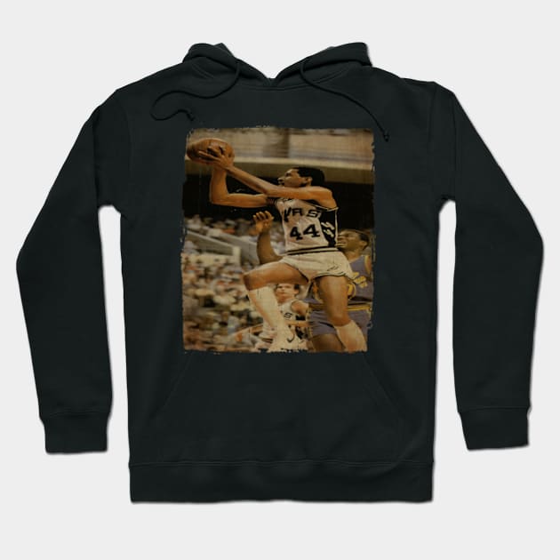 George Gervin Dunk Vintage Hoodie by CAH BLUSUKAN